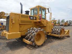 Caterpillar 815F Compactor - picture1' - Click to enlarge