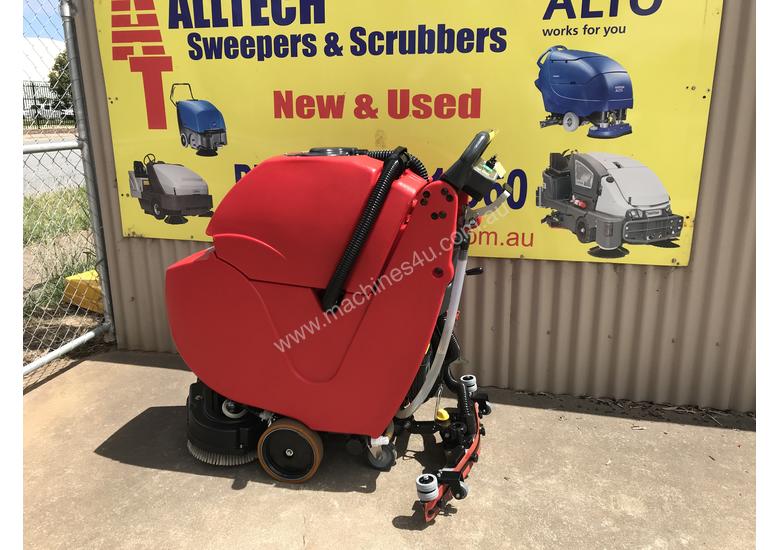 caption Pre - Owned RCM Go 552T ultra low hrs 11.24 hrs only