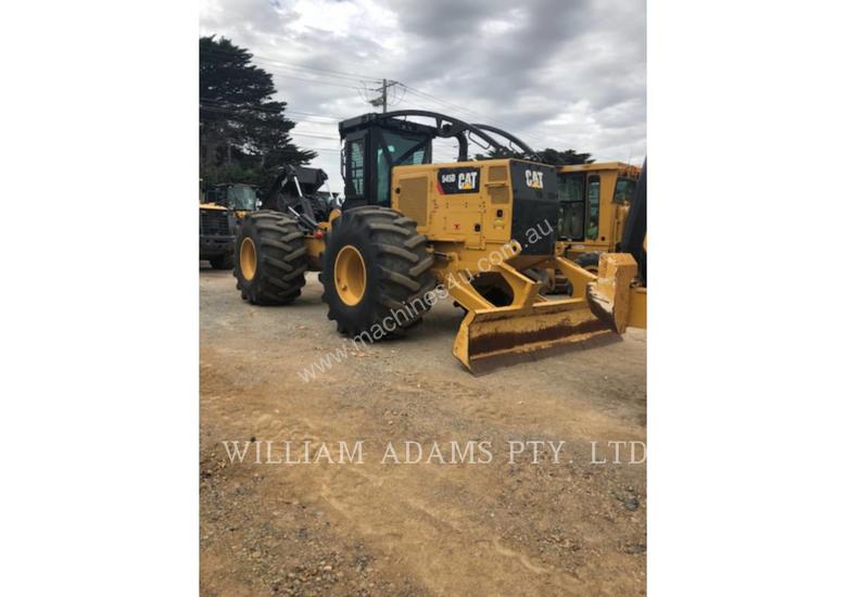 caption CATERPILLAR 545D Forestry Skidder
