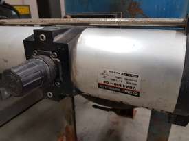 SMC Booster Regulator/Vertical Air Tank/Refrigerated Air Dryer/Mist Separator etc - picture0' - Click to enlarge