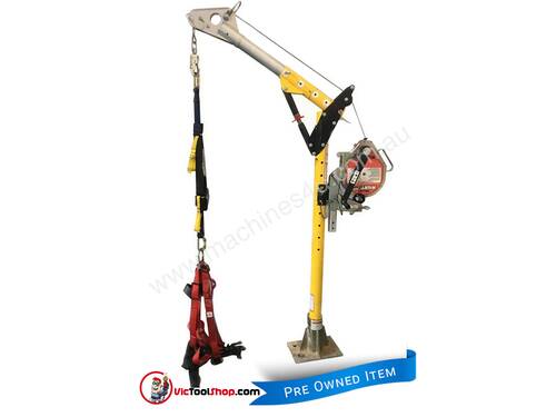 Miller Dura Hoist Safety System Pit Rescue Access Winch Lift Device