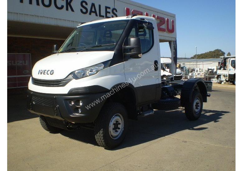 caption Iveco Daily 55 S17 Cab chassis Truck