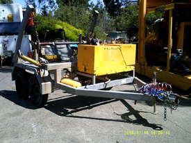 1.5ton self loader with drum drive , tandem axle ,  - picture2' - Click to enlarge