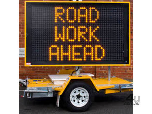 VARIABLE MESSAGE SIGNS LARGE - Hire