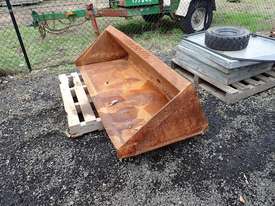 GENERAL PURPOSE SKID STEER BOBCAT BUCKET 1750MM Bucket-GP Attachments - picture0' - Click to enlarge