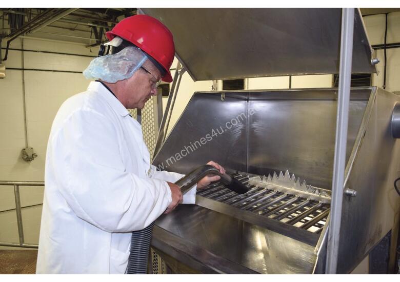 Click to view full size photos Nilfisk VHS110 Z22 Single Phase Certified Industrial Dust Vacuum