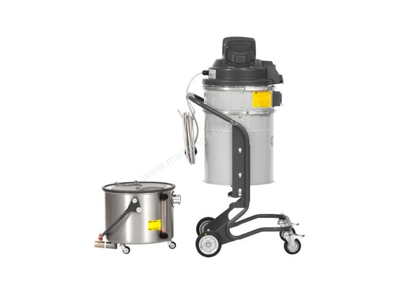 Click to view full size photos Nilfisk VHS110 Z22 Single Phase Certified Industrial Dust Vacuum