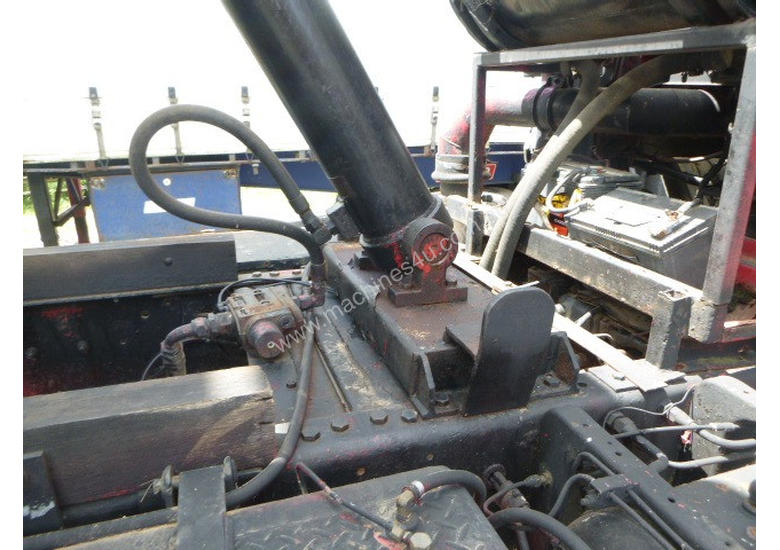 caption Nissan UD Tipper Truck