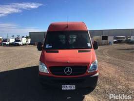 2010 Mercedes-Benz Sprinter - picture1' - Click to enlarge