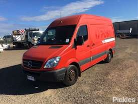 2010 Mercedes-Benz Sprinter - picture2' - Click to enlarge