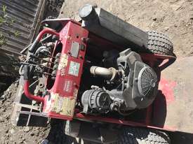 FOR SALE MINI EXCAVATOR  - picture1' - Click to enlarge