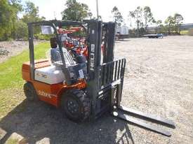 HELI CPCD30 Forklift - picture0' - Click to enlarge