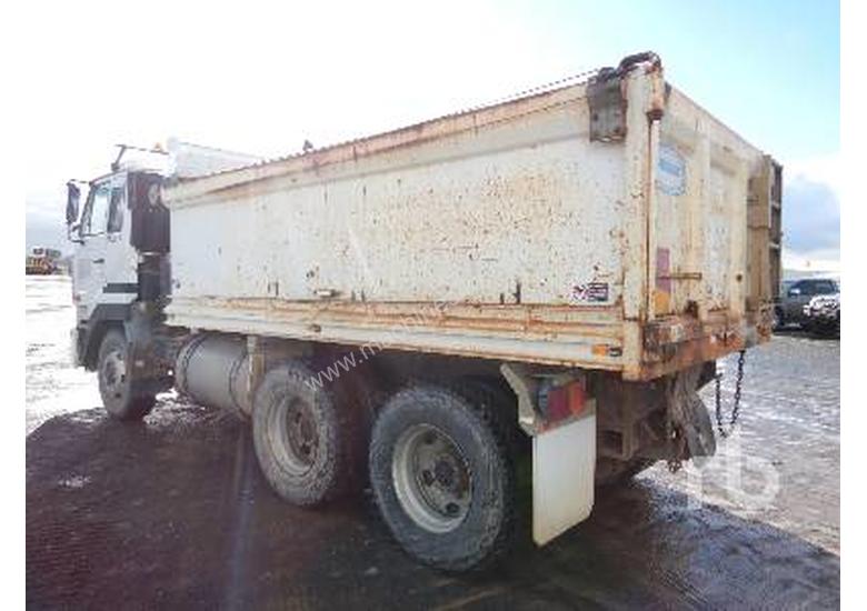 caption NISSAN UD CW445 Tipper Truck (T/A)
