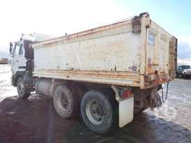 NISSAN UD CW445 Tipper Truck (T/A) - picture1' - Click to enlarge