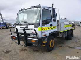 1997 Isuzu FSS500 - picture2' - Click to enlarge