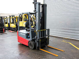 1.55T 3 Wheel Battery Electric Forklift - picture0' - Click to enlarge