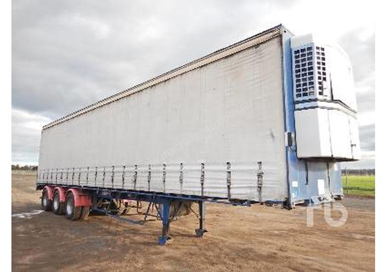 caption KRUEGER REEFER Tautliner Trailer