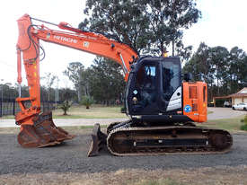 Hitachi Zaxis 135US Tracked-Excav Excavator - picture1' - Click to enlarge
