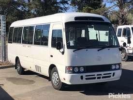 1999 Toyota Coaster 50 Series - picture0' - Click to enlarge