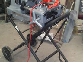 RIDGID 300 compact threading machine - picture0' - Click to enlarge