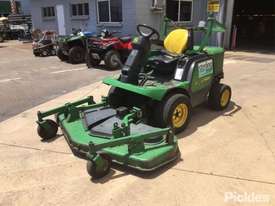 John Deere 1445 Series II 4WD - picture2' - Click to enlarge