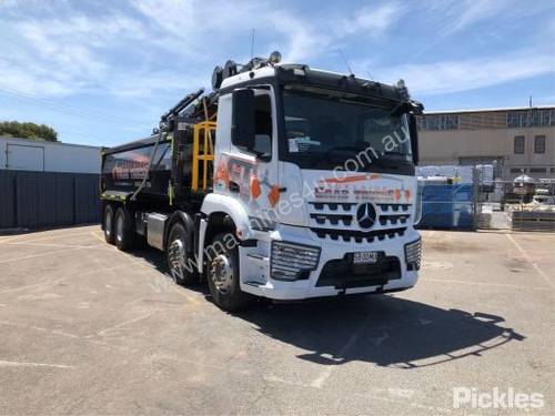 2017 Mercedes Benz Actros 3243