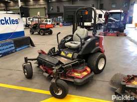 2015 Toro GroundsMaster 7210 - picture2' - Click to enlarge