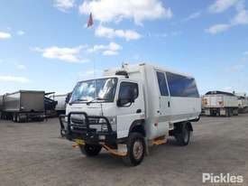 2011 Mitsubishi Canter FG - picture2' - Click to enlarge