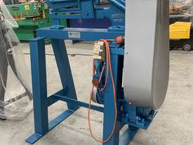 Powered circle cutter - picture0' - Click to enlarge