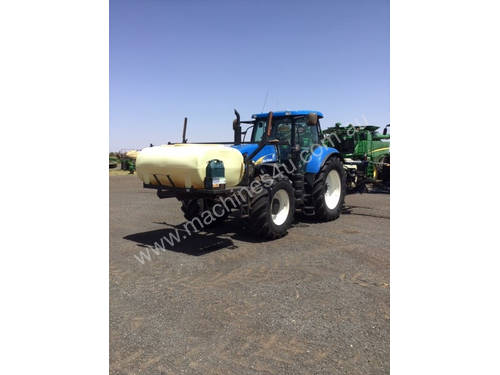New Holland T7060 FWA/4WD Tractor
