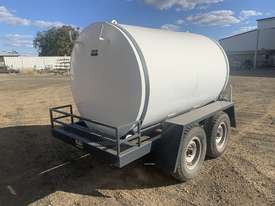 Tandem Fuel trailer - picture0' - Click to enlarge