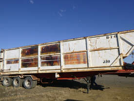 White Transport Equipment Semi Skel Trailer - picture0' - Click to enlarge