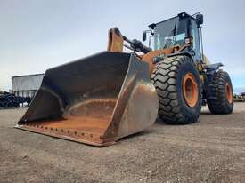 USED 2018 CASE 821F ARTICULATED WHEEL LOADER WITH 3.2M3 GP BUCKET - picture1' - Click to enlarge
