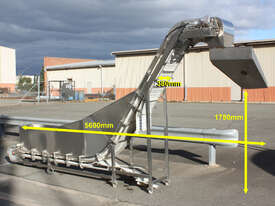 Freshline powered cleeted chain link conveyor lift elevator system stainless SS - picture0' - Click to enlarge