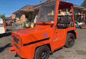 Toyota   2TD-20 Tow Tug