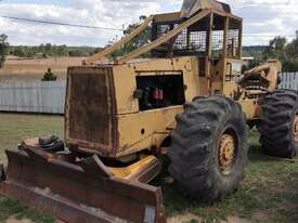 Foerstry Skidder - picture0' - Click to enlarge