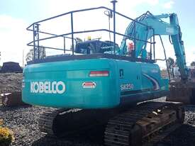 EX86 Kobelco SK250-8 for Hire - picture1' - Click to enlarge