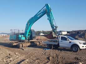 EX86 Kobelco SK250-8 for Hire - picture2' - Click to enlarge