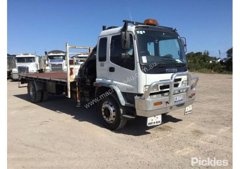 caption 2006 Isuzu FVR 950 Long