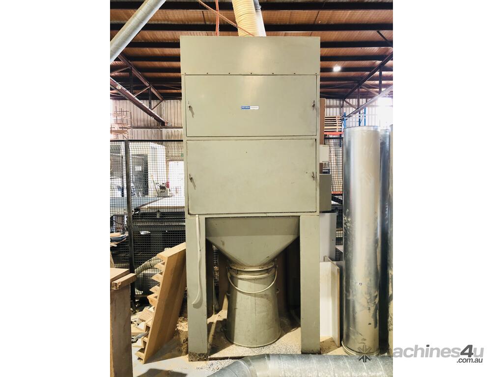 Used unimaster Dust extractor DCE VOKES Unimaster 3kw Dust Collection