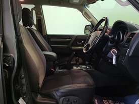 Mitsubishi Pajero NX - picture0' - Click to enlarge