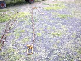 5 tonne lift chain for pipes and culverts - picture1' - Click to enlarge