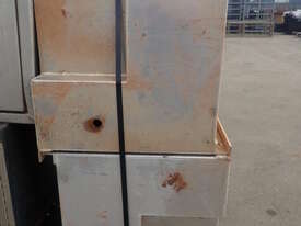 PALLET COMPRISING OF 4 X ASSORTED STORAGE BOXES - picture1' - Click to enlarge