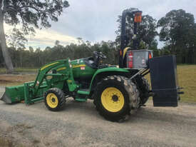 John Deere 3320 4WD Tractor - picture0' - Click to enlarge