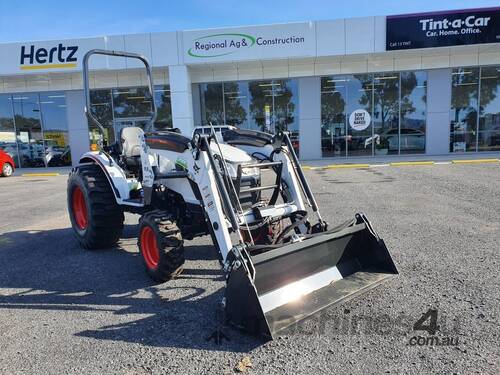 Bobcat CT2040 Compact Tractor