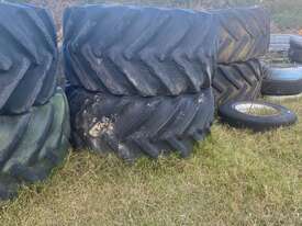 30.5 X 32 Tractor tyres - picture0' - Click to enlarge