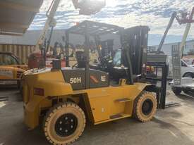 Liugong 5t Forklift - LPG * Available Immediately * - picture1' - Click to enlarge