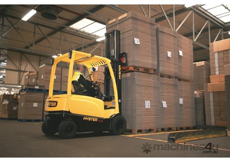 caption 2.5T Battery Electric Counterbalance Forklift