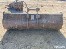 1995 Jaws Buckets P6DX 1000, 1000mm Mud Bucket To Suit Excavator. - picture0' - Click to enlarge