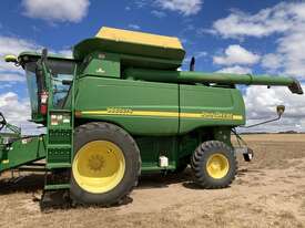 2004 John Deere 9660 STS Combines - picture0' - Click to enlarge